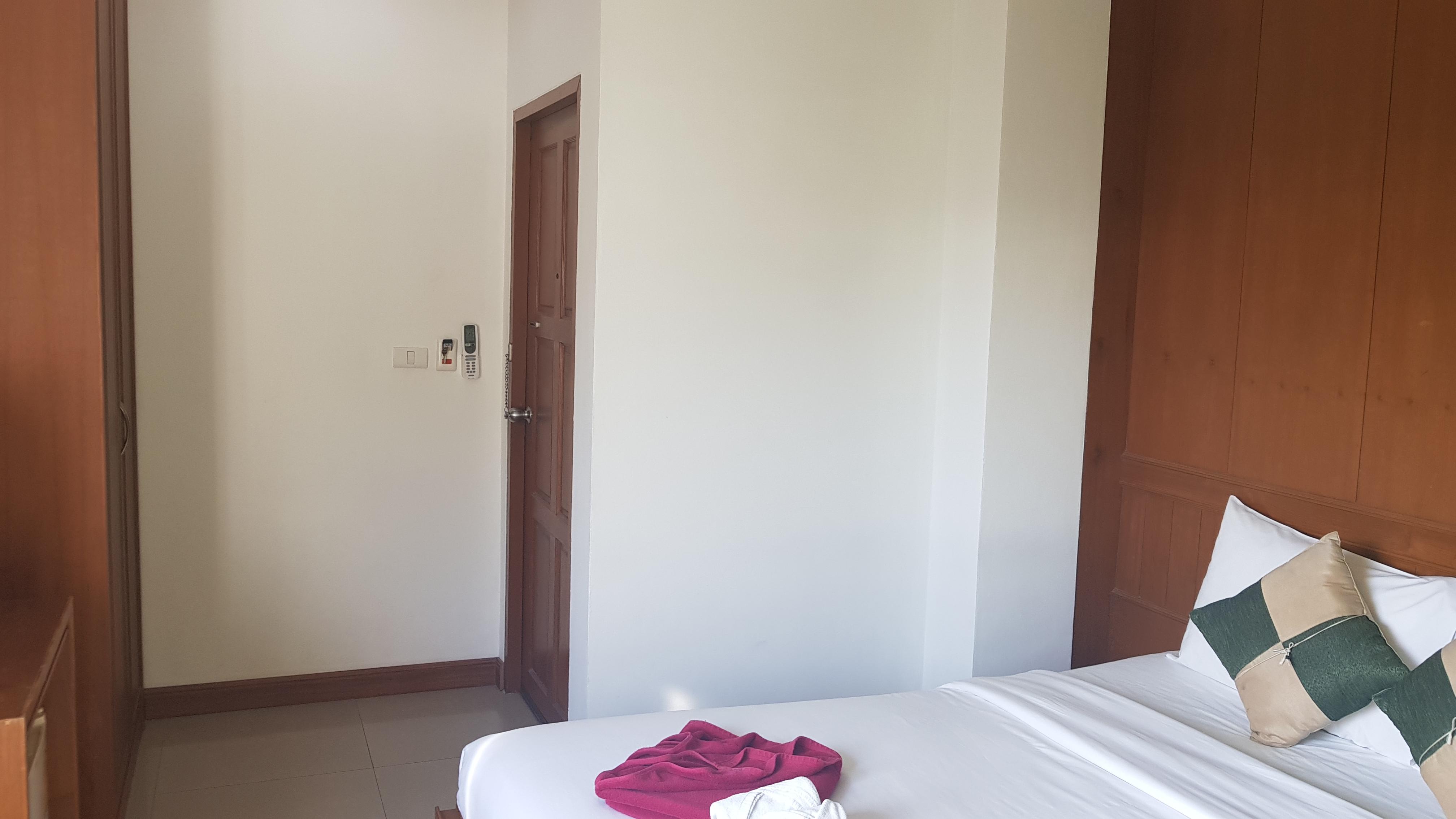 Pipikuku Hotel & Restaurant Phuket Extérieur photo